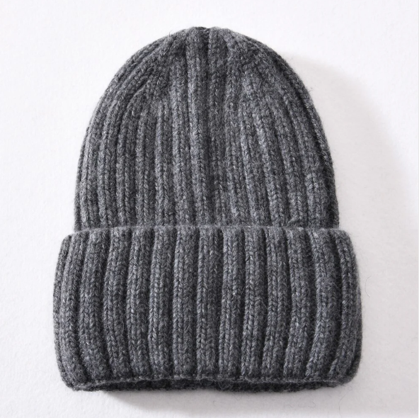 Classic Satin Beanie mörk grå
