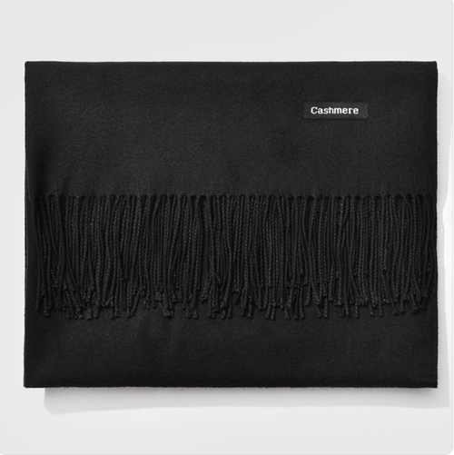Classic casmere Scarf. Black